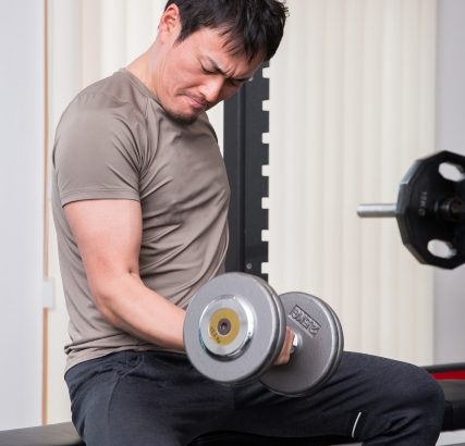肩と腕を鍛える筋力トレーニングの8つの方法